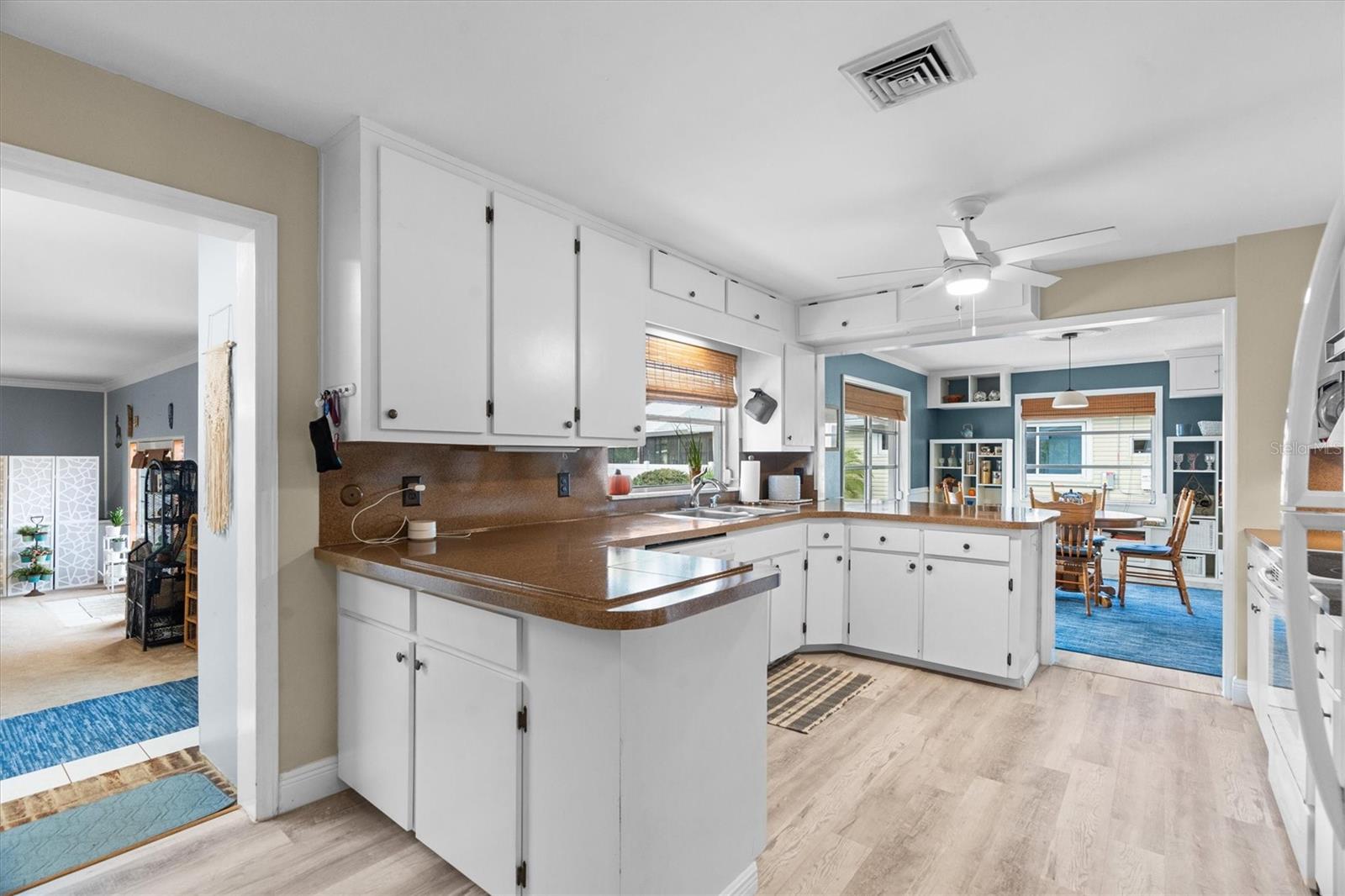 LAKE HOLDEN HILLS - Residential