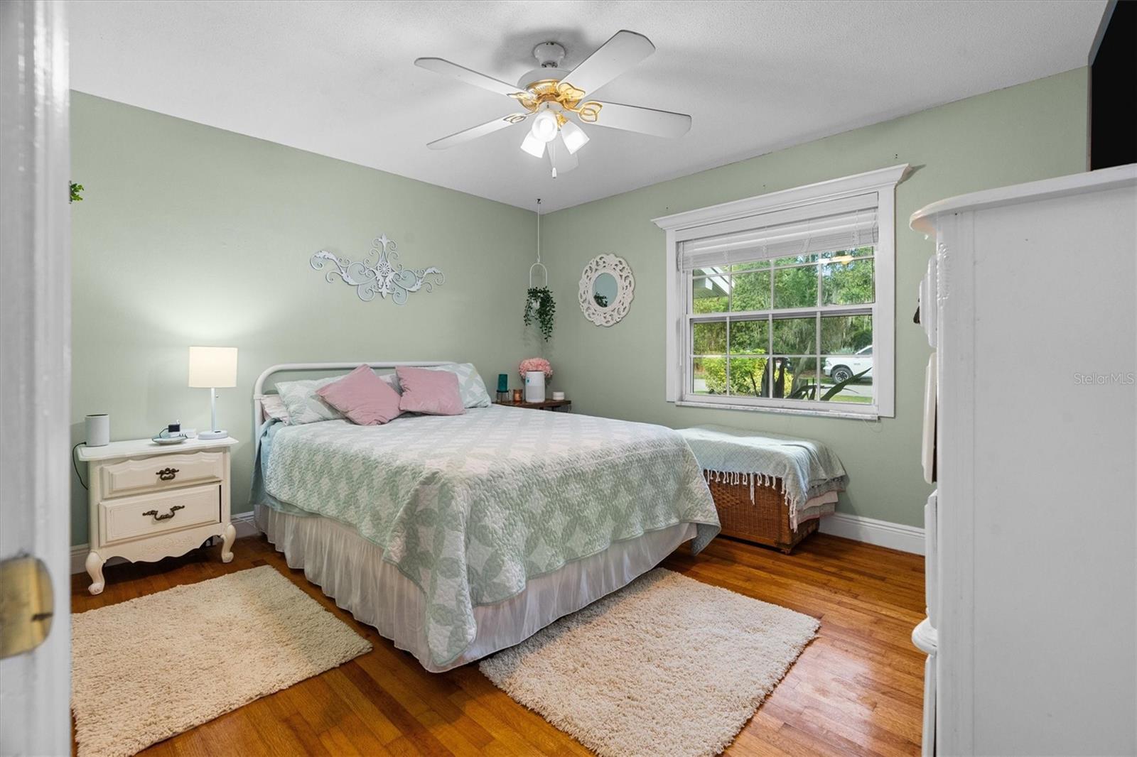 LAKE HOLDEN HILLS - Residential