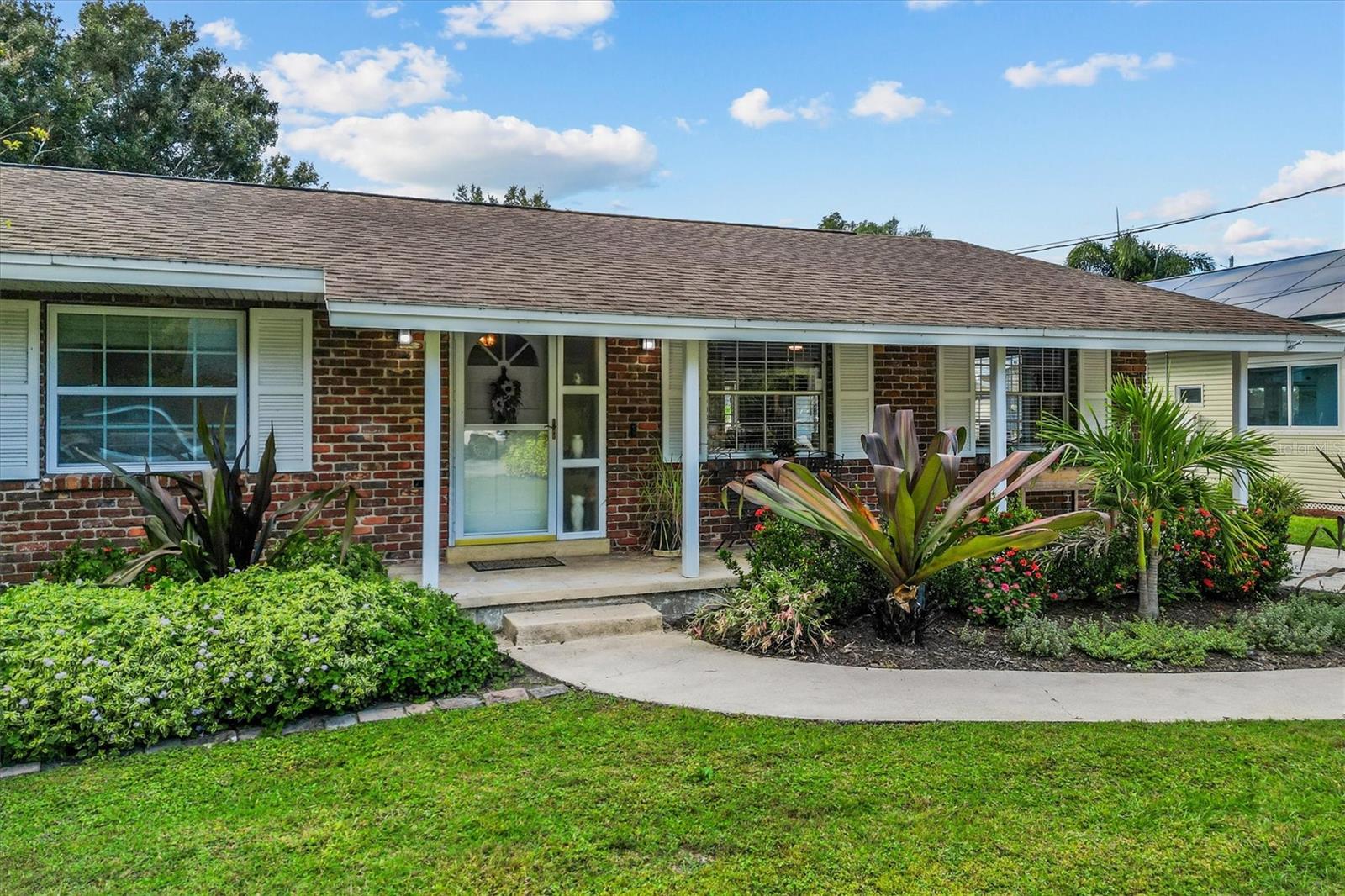 LAKE HOLDEN HILLS - Residential