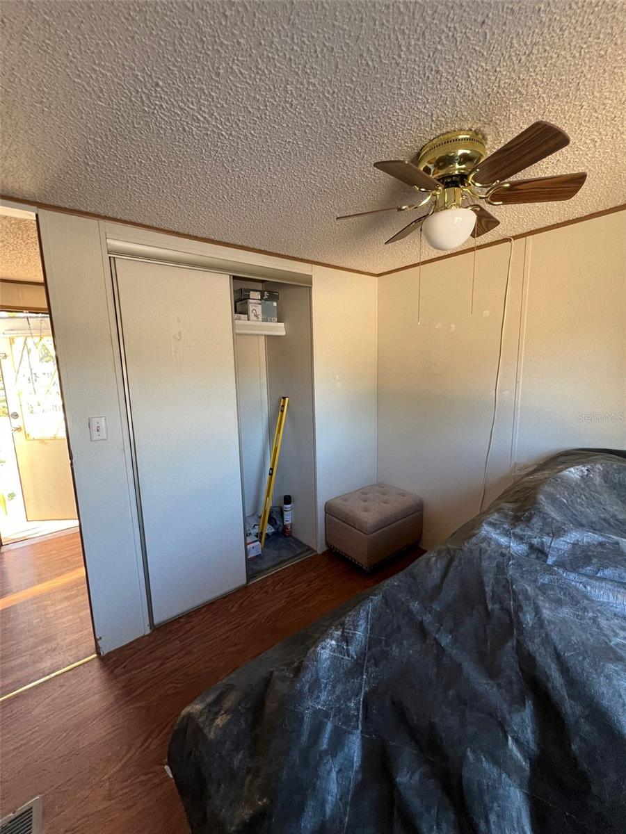 FLORIDA HIGHLANDS - Residential