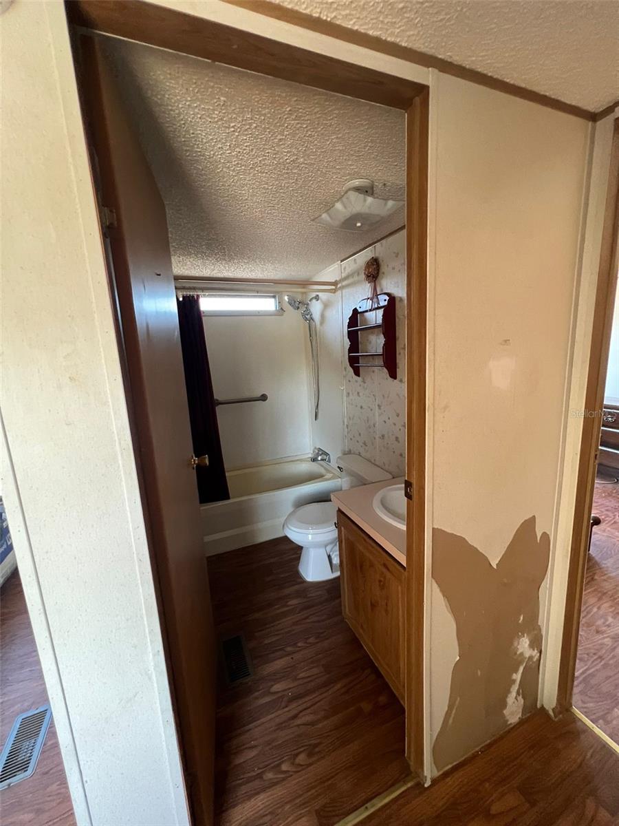 FLORIDA HIGHLANDS - Residential