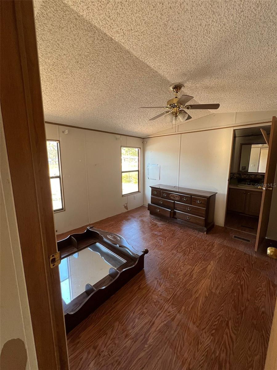 FLORIDA HIGHLANDS - Residential