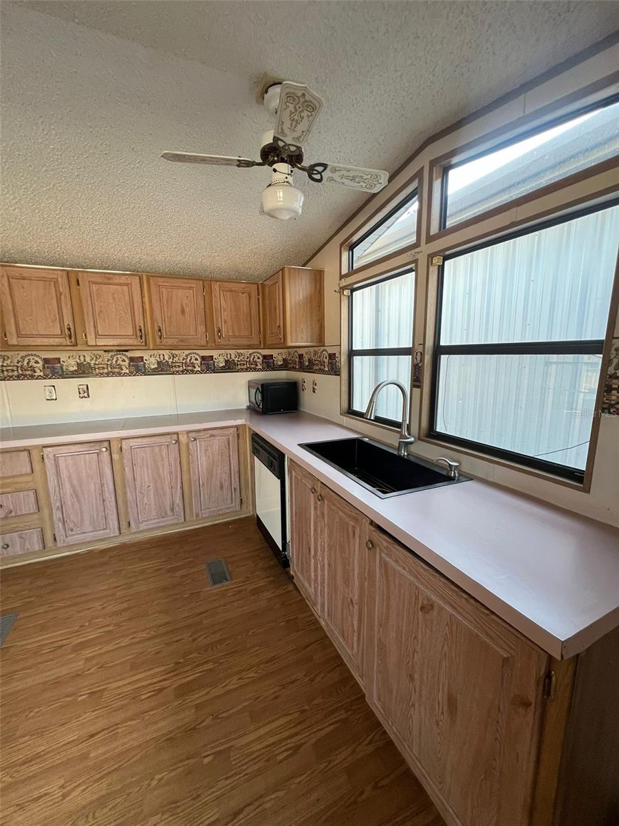 FLORIDA HIGHLANDS - Residential