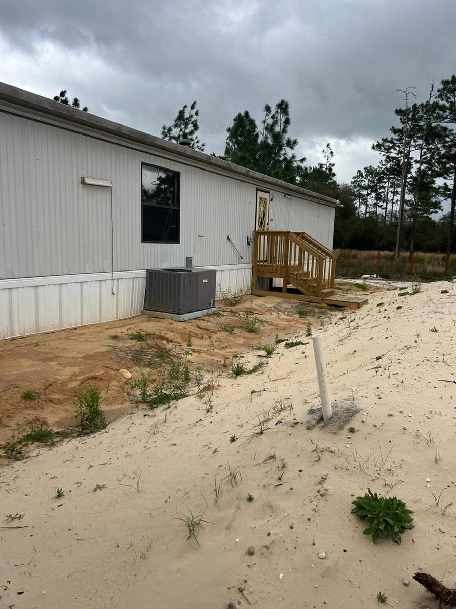 FLORIDA HIGHLANDS - Residential