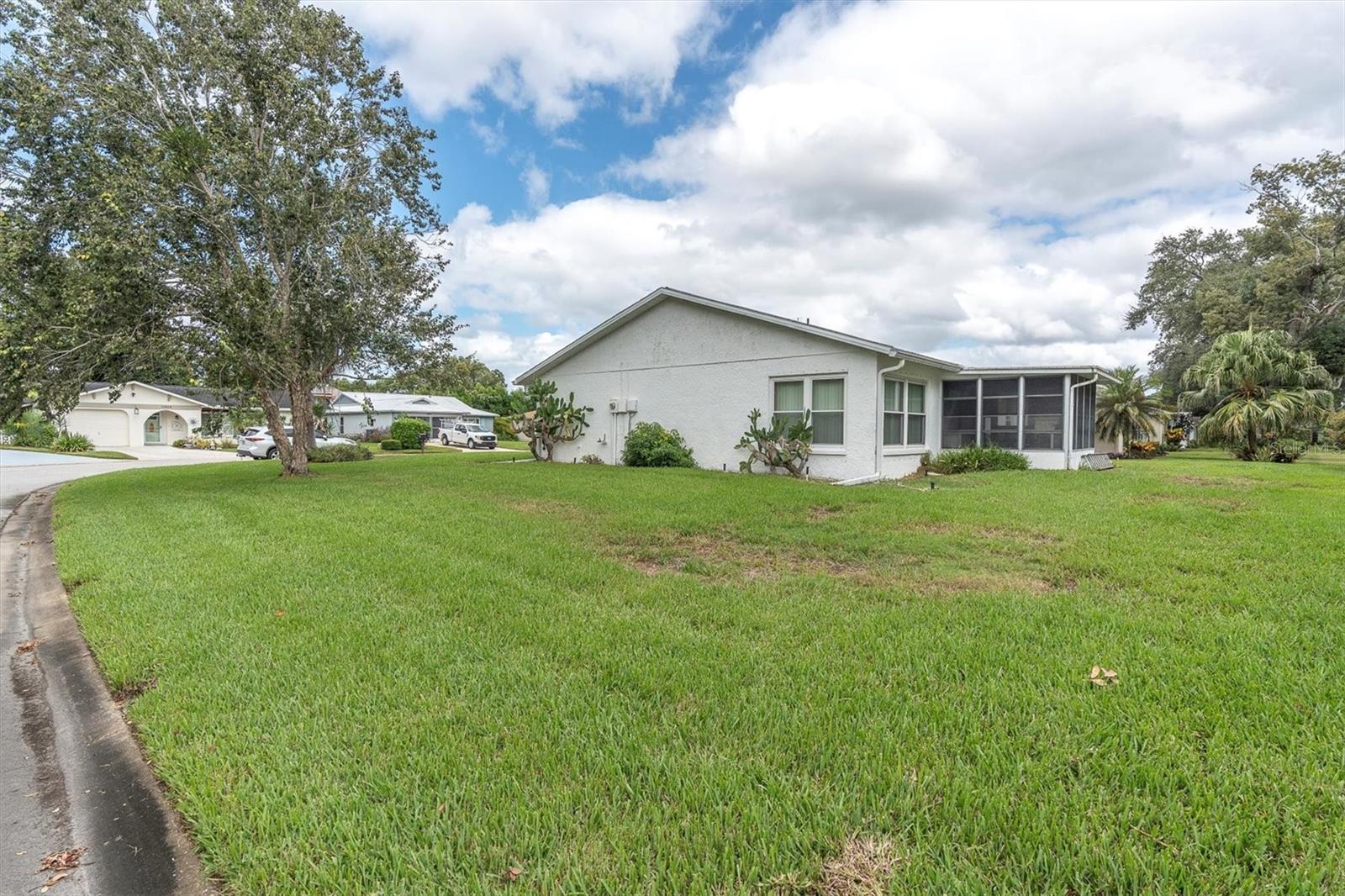 TIMBER OAKS - Residential