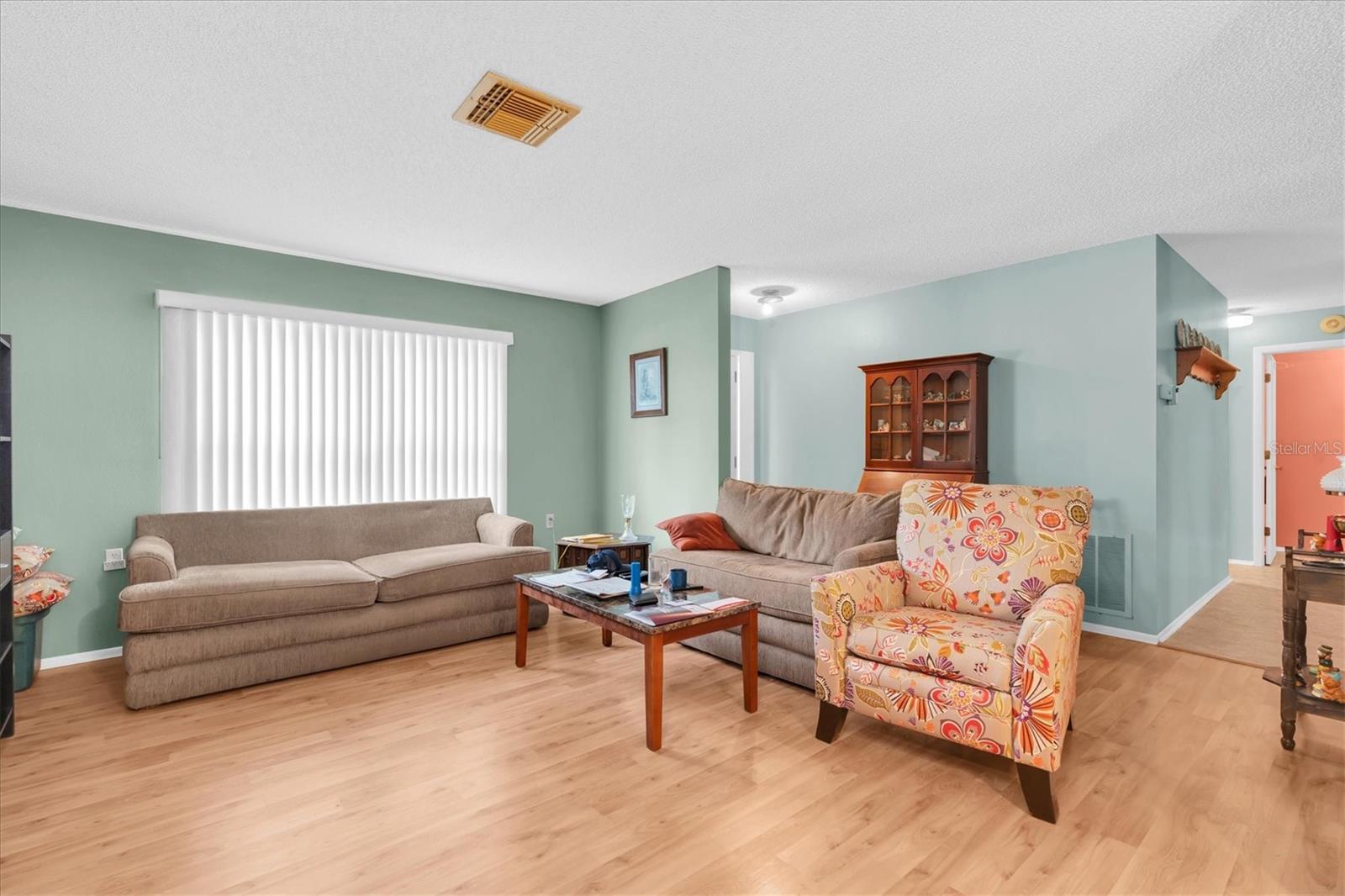 TIMBER OAKS - Residential