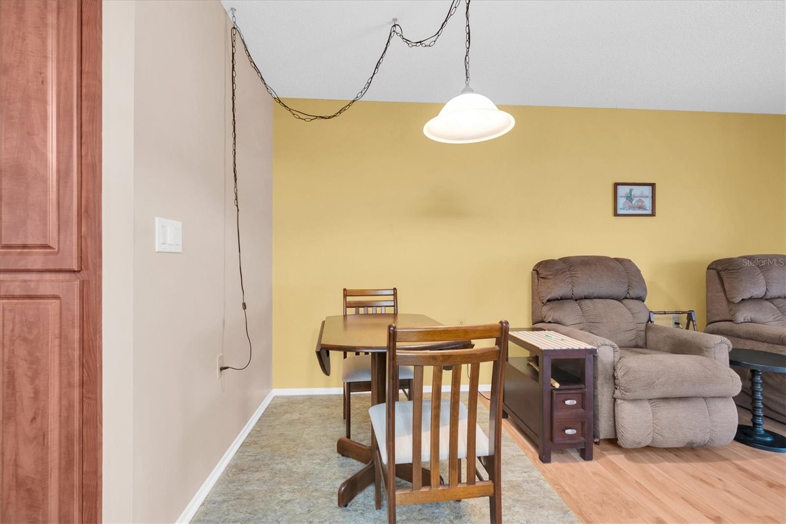TIMBER OAKS - Residential
