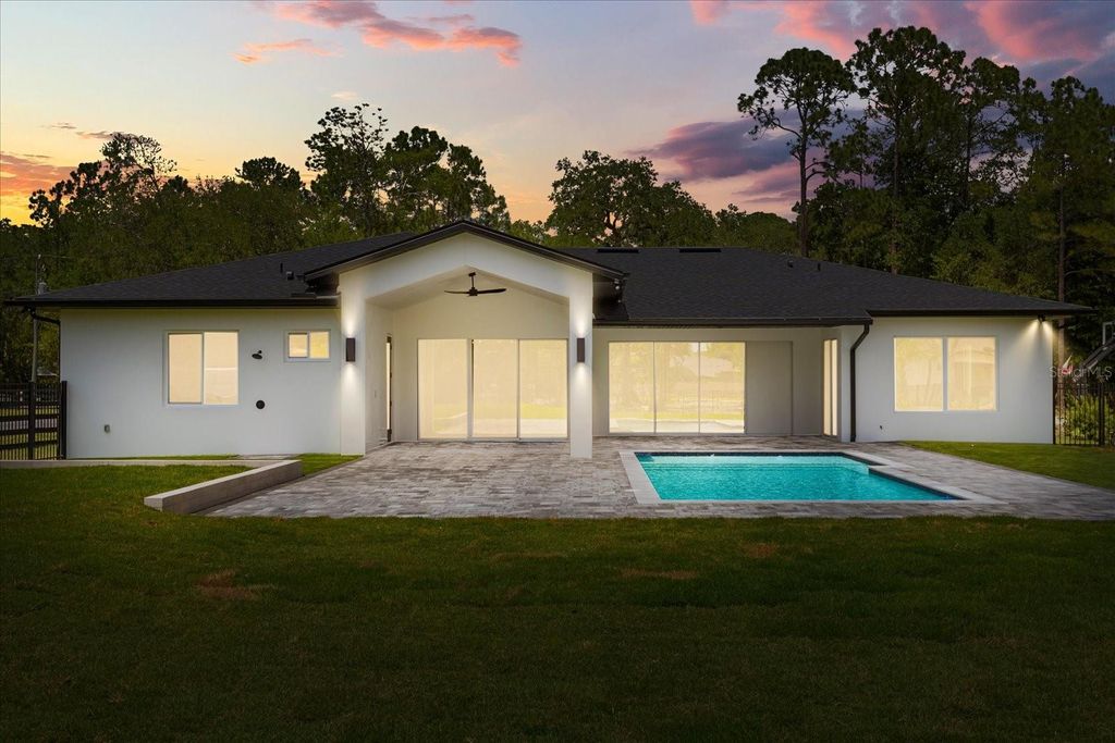 Photo of 5425 Nevada Avenue, Sanford, FL 32771 (MLS # O6404338)
