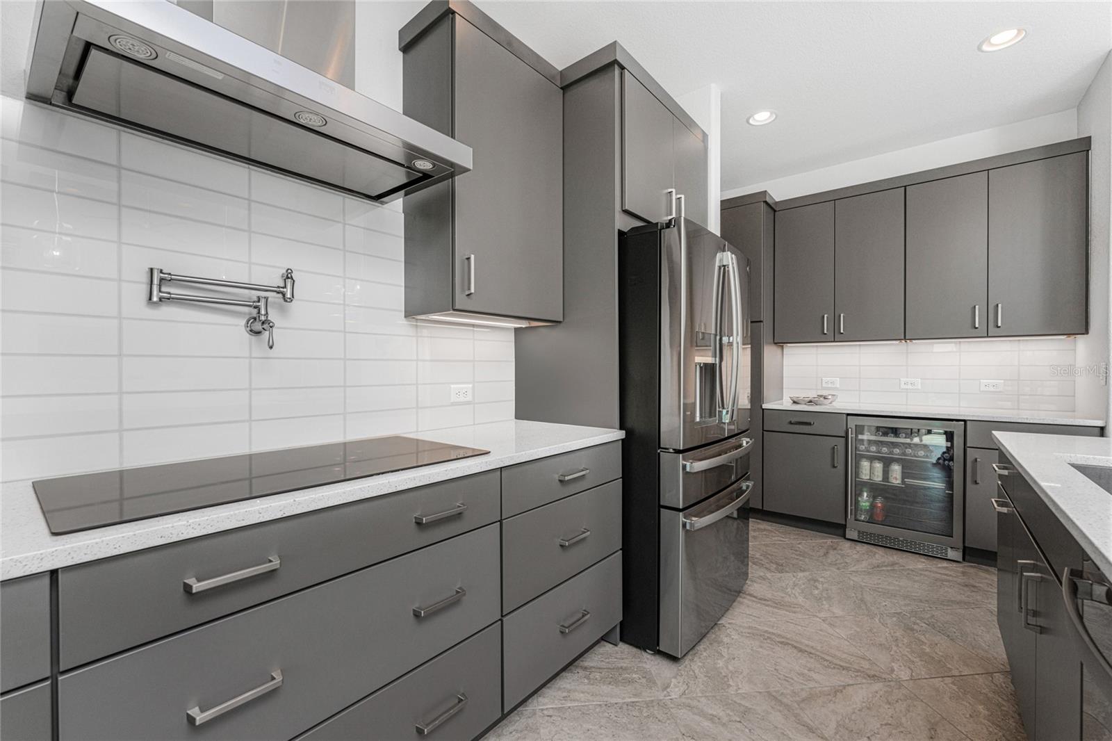 ROTONDA WEST WHITE MARSH - Residential