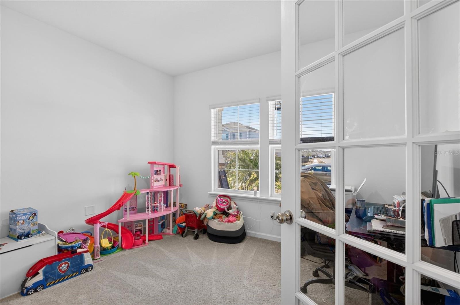 WHISPER CRK PH 11 UN B - Residential