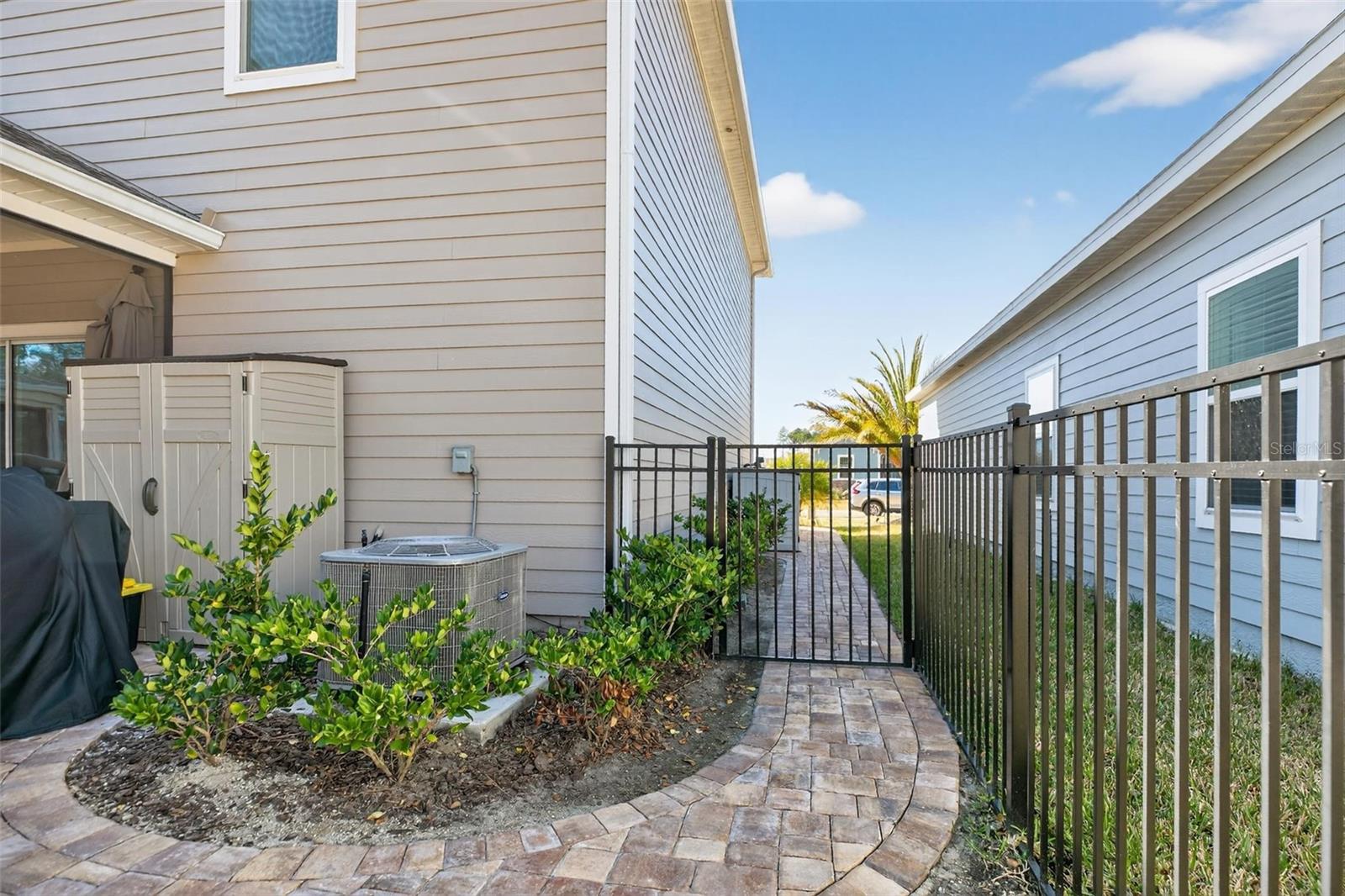 WHISPER CRK PH 11 UN B - Residential