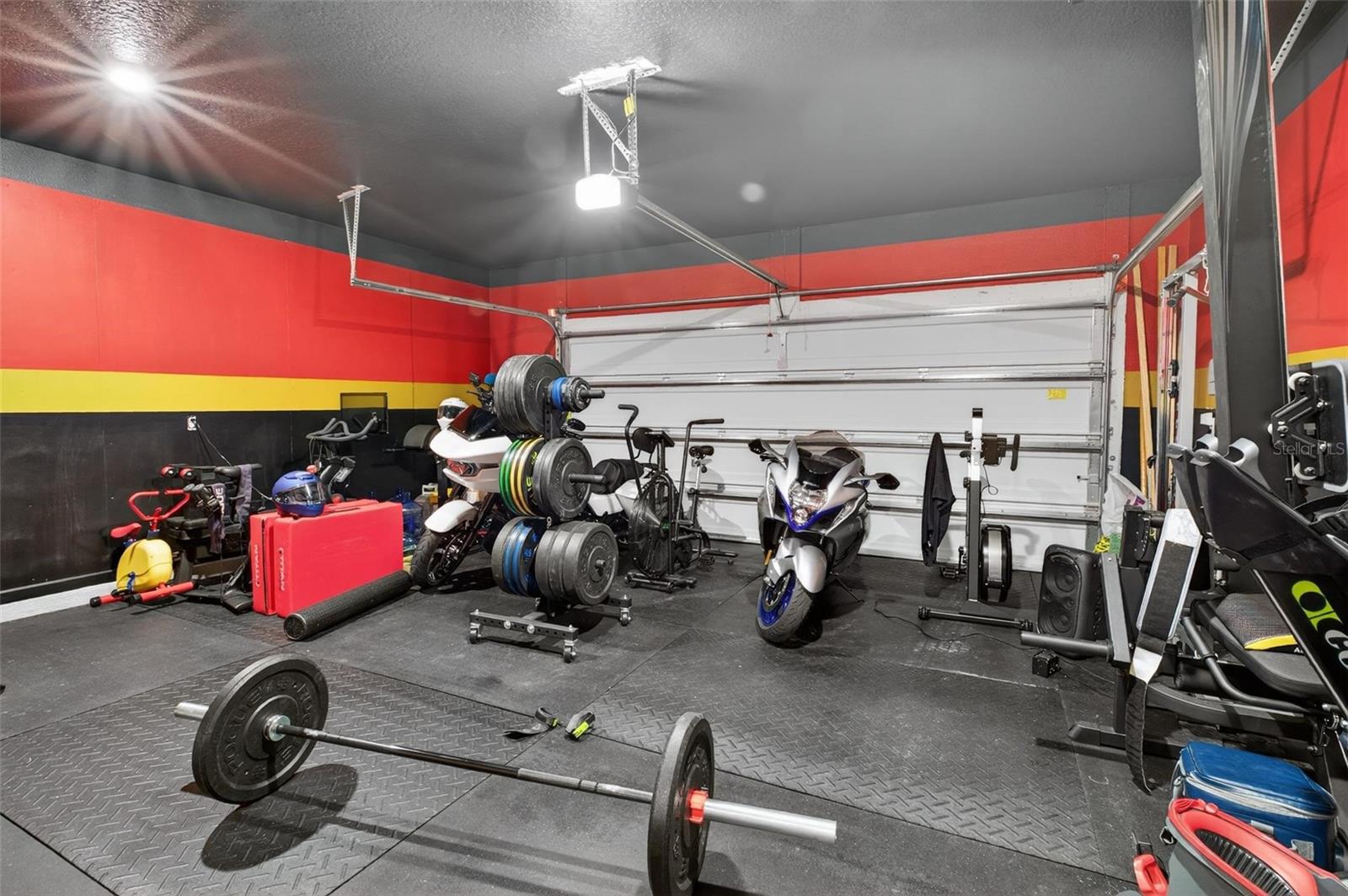 WHISPER CRK PH 11 UN B - Residential