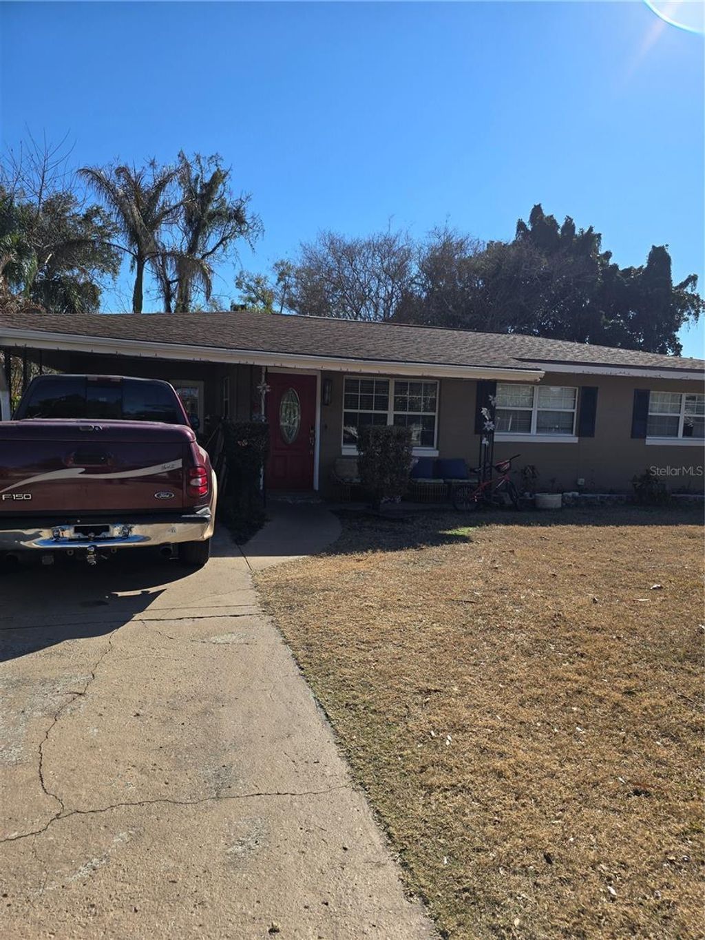 Photo of 109 Ruby Circle, Brandon, FL 33510 (MLS # TB8505302)