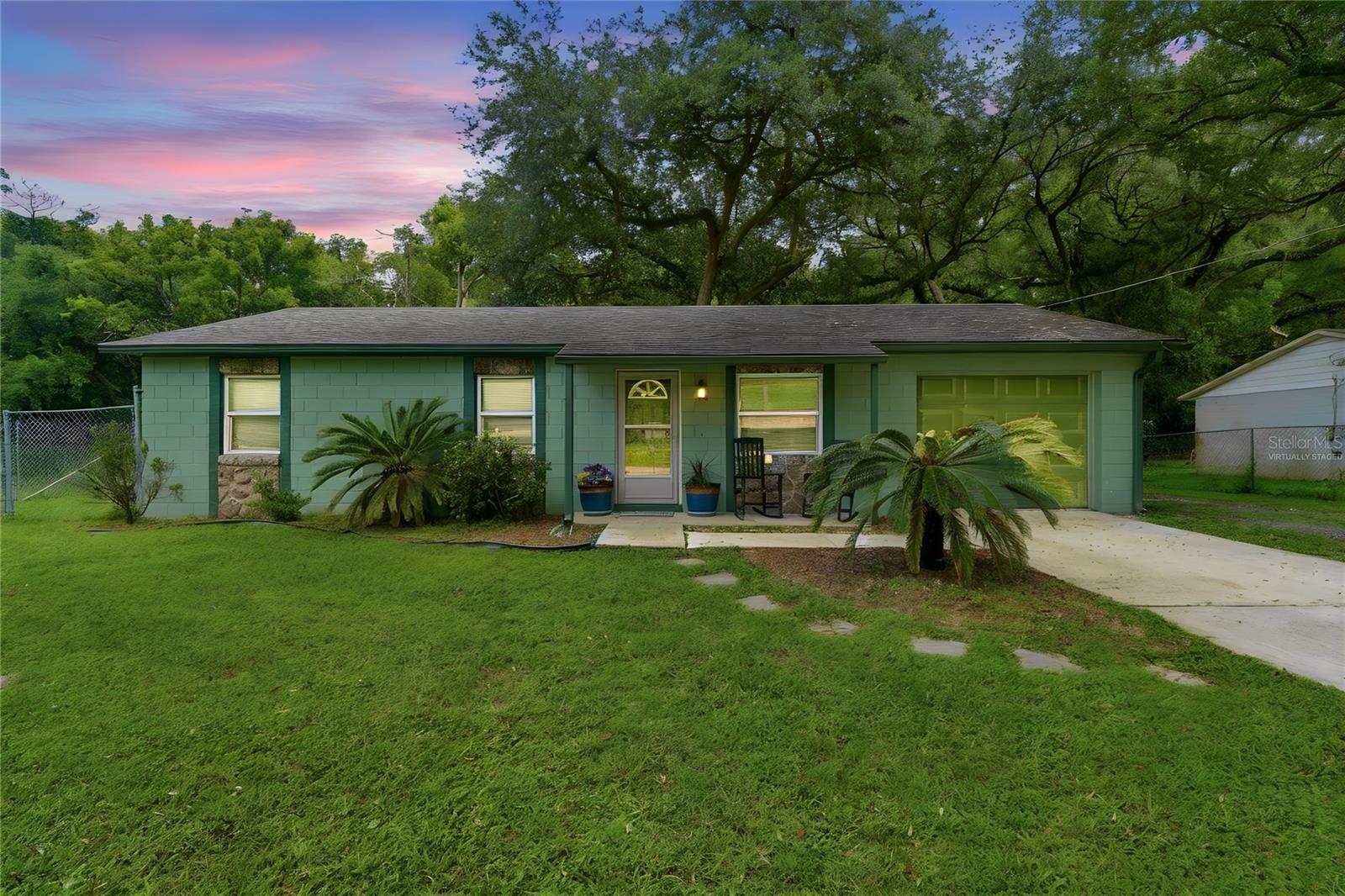 2120 TANGLEWOOD DRIVE