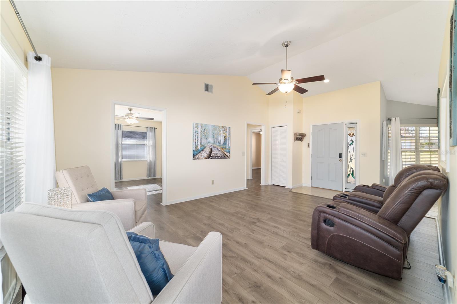 OAKWOOD VILLAGE - Residential