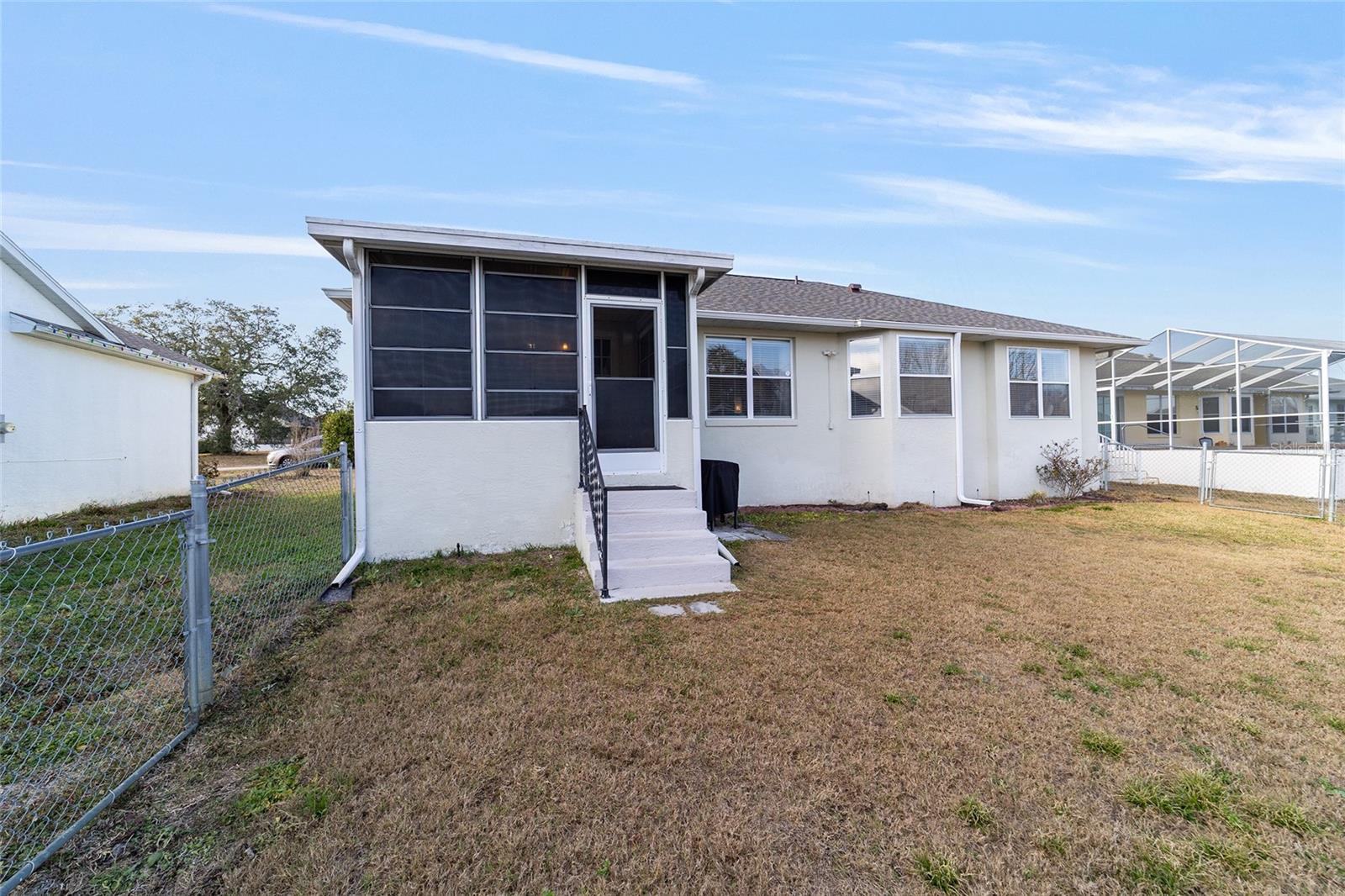 OAKWOOD VILLAGE - Residential