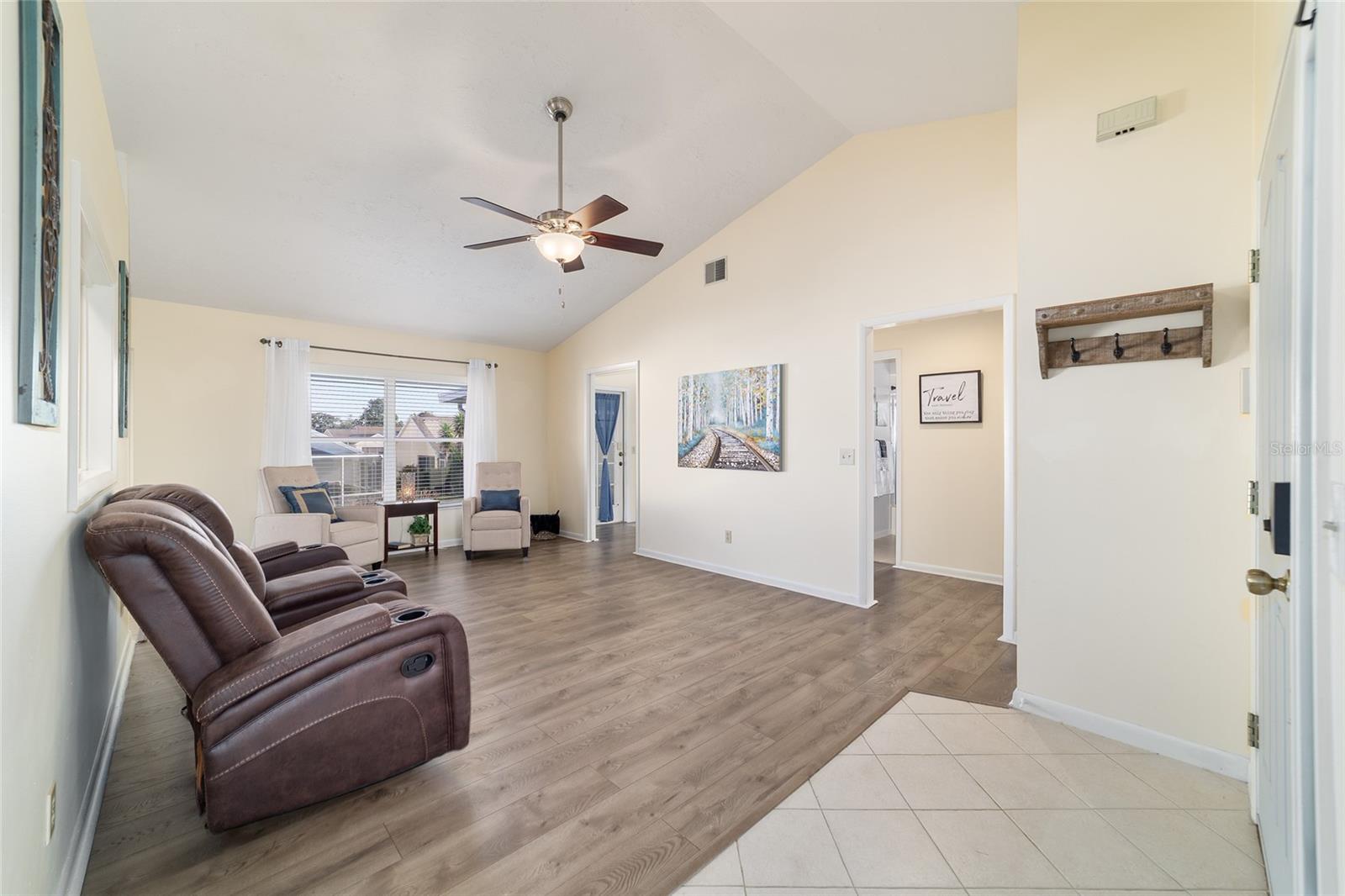 OAKWOOD VILLAGE - Residential