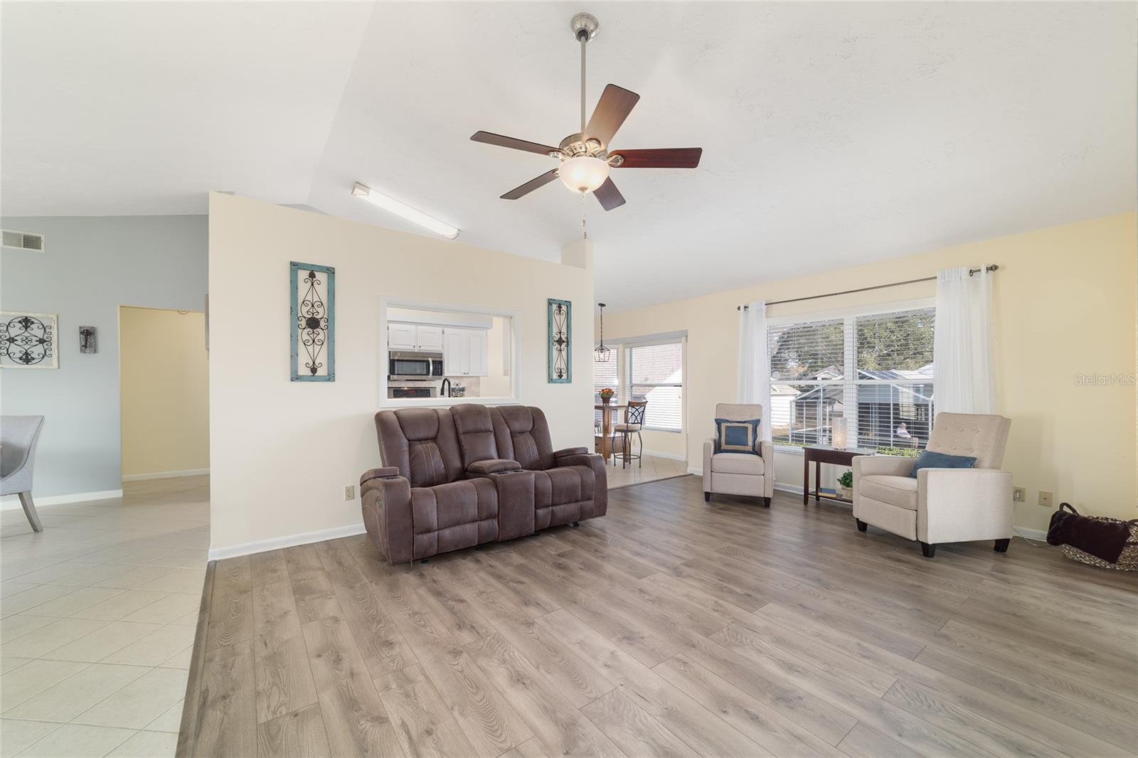 OAKWOOD VILLAGE - Residential