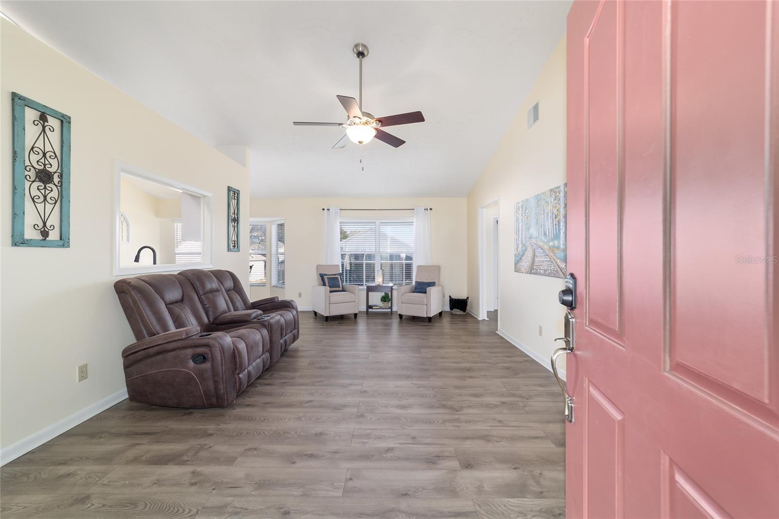 OAKWOOD VILLAGE - Residential