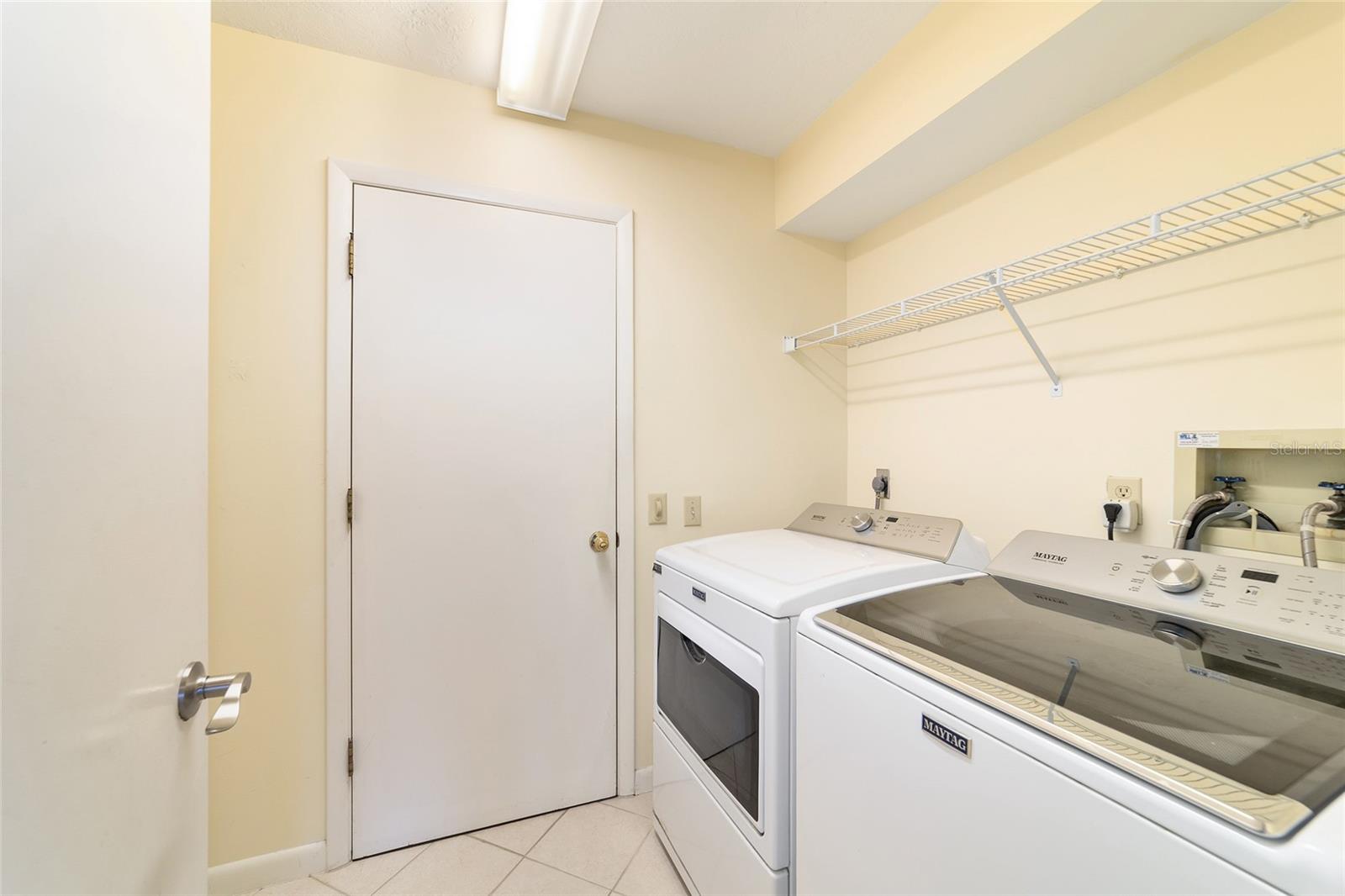 OAKWOOD VILLAGE - Residential