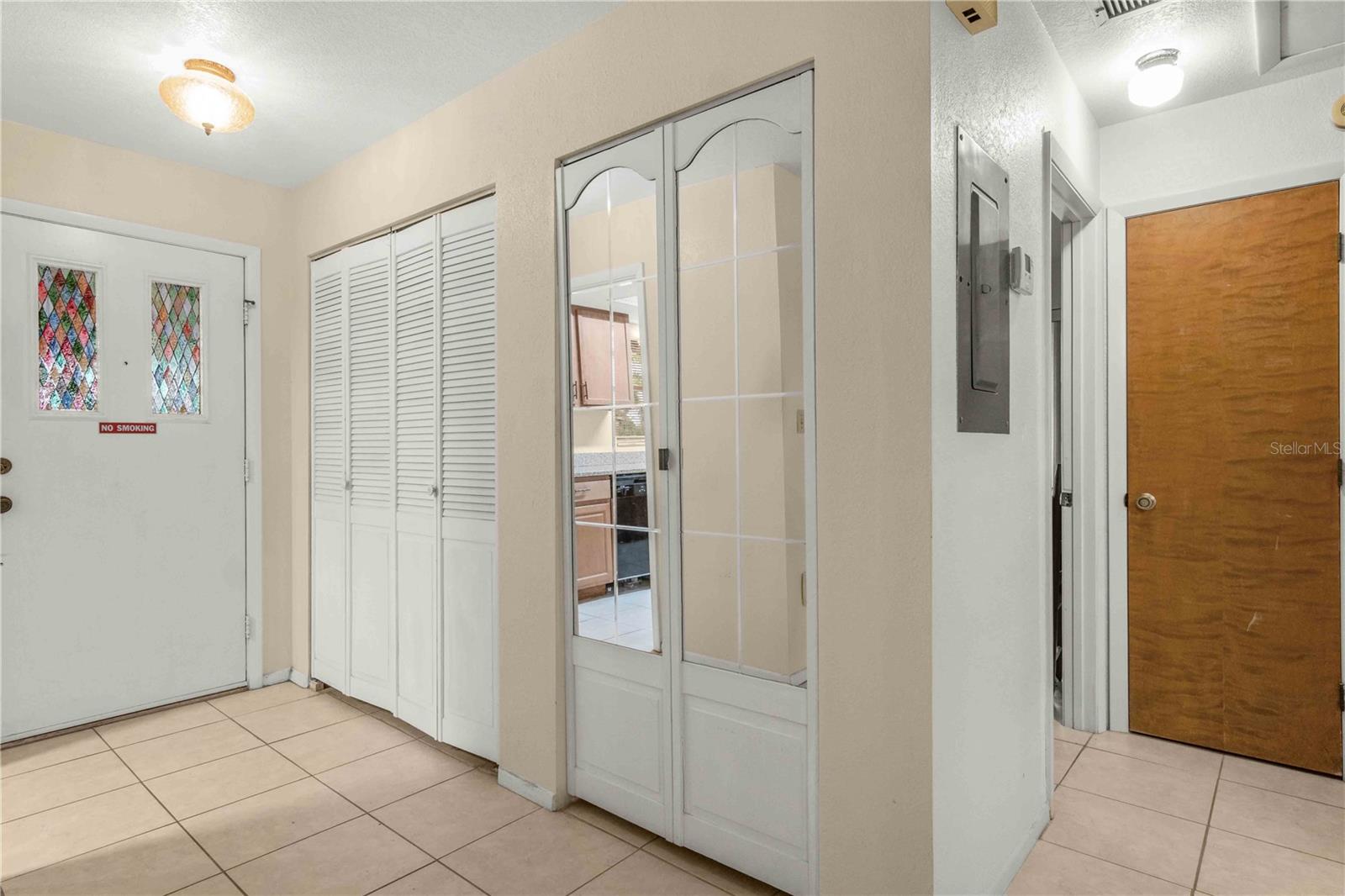 THREE STAGS - Residential