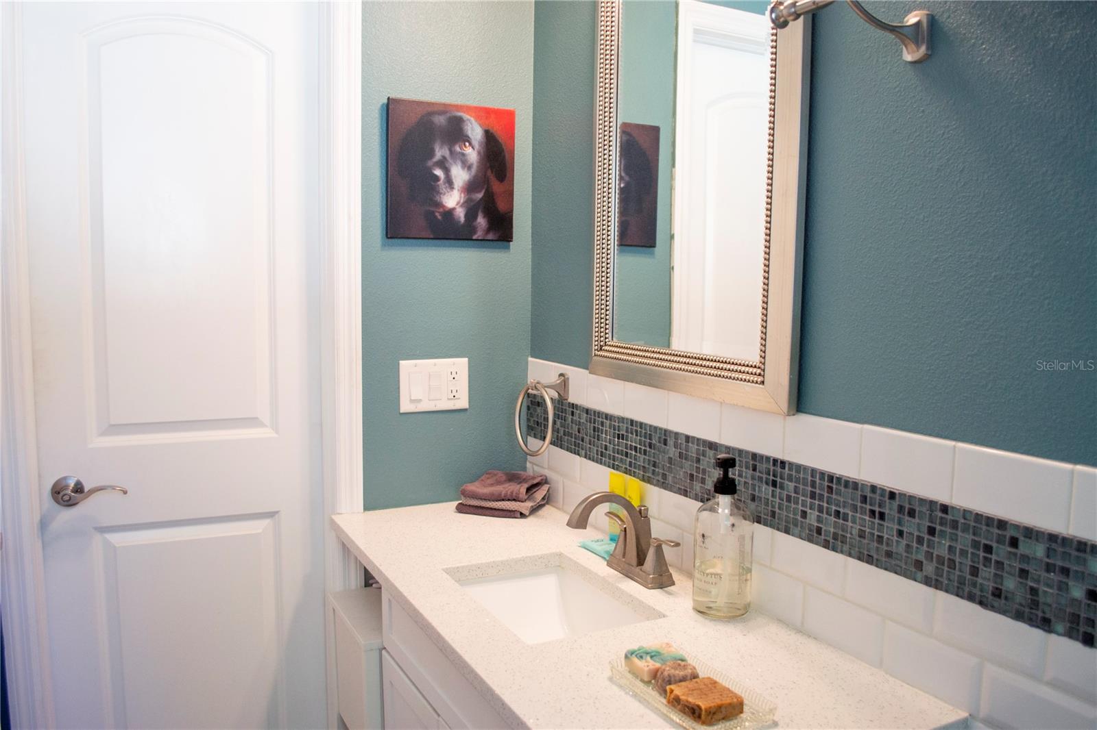 COLONIAL PLACE REV - Residential