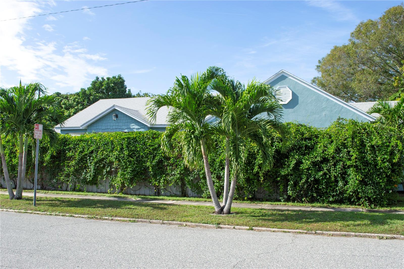 COLONIAL PLACE REV - Residential