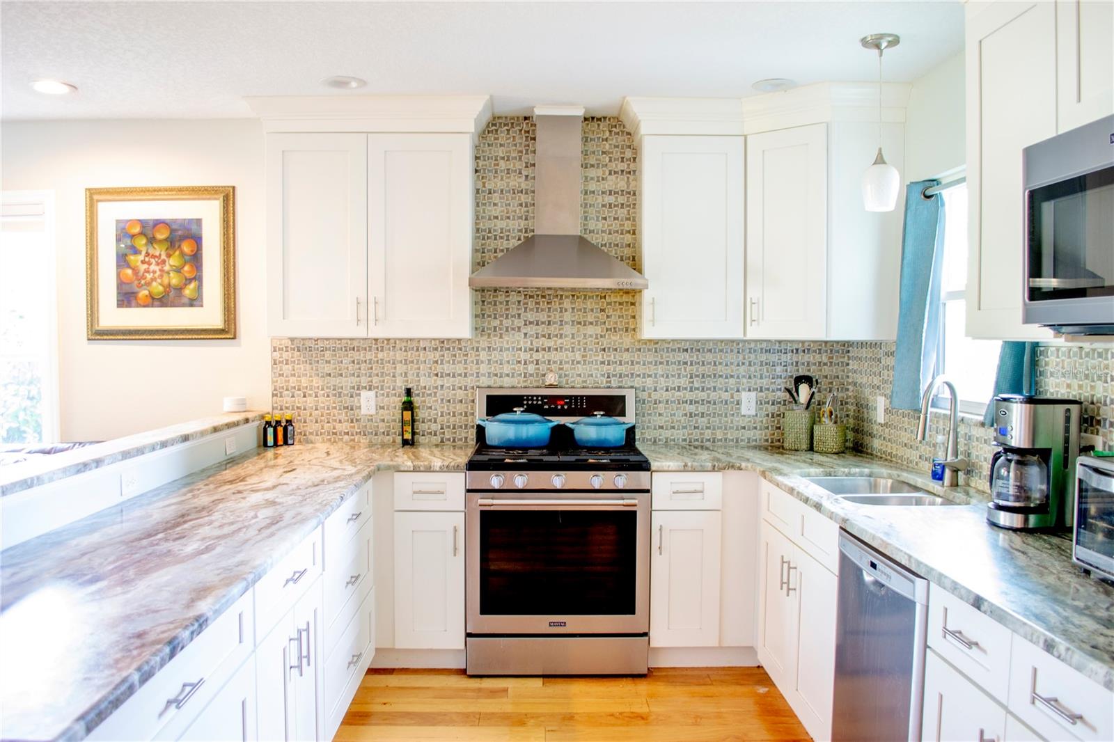 COLONIAL PLACE REV - Residential