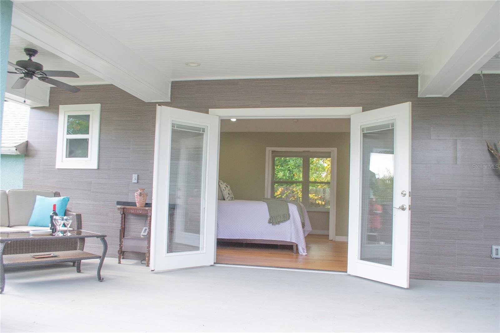 COLONIAL PLACE REV - Residential