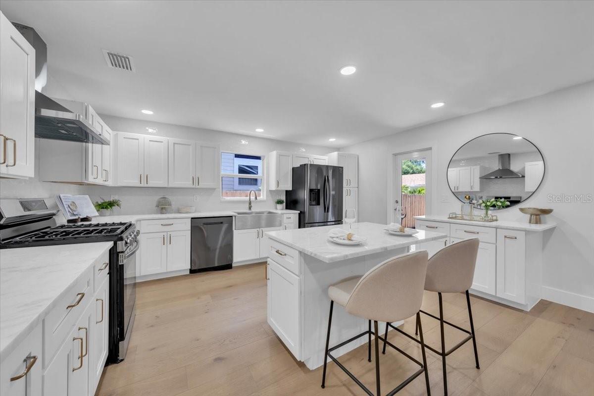 EDINA GARDEN OF EDEN - Residential