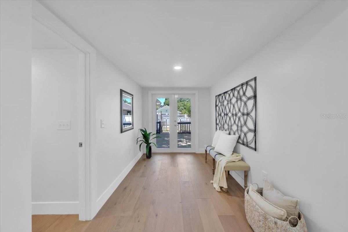 EDINA GARDEN OF EDEN - Residential