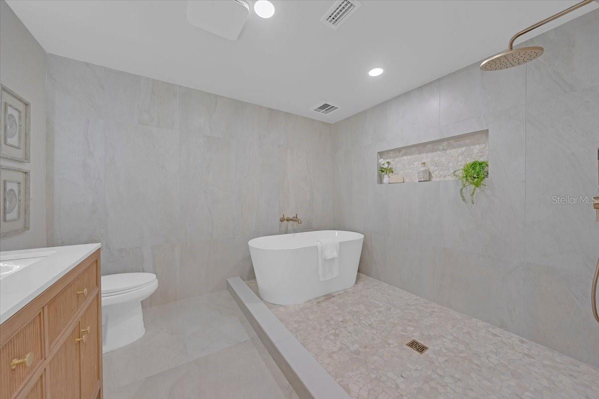EDINA GARDEN OF EDEN - Residential