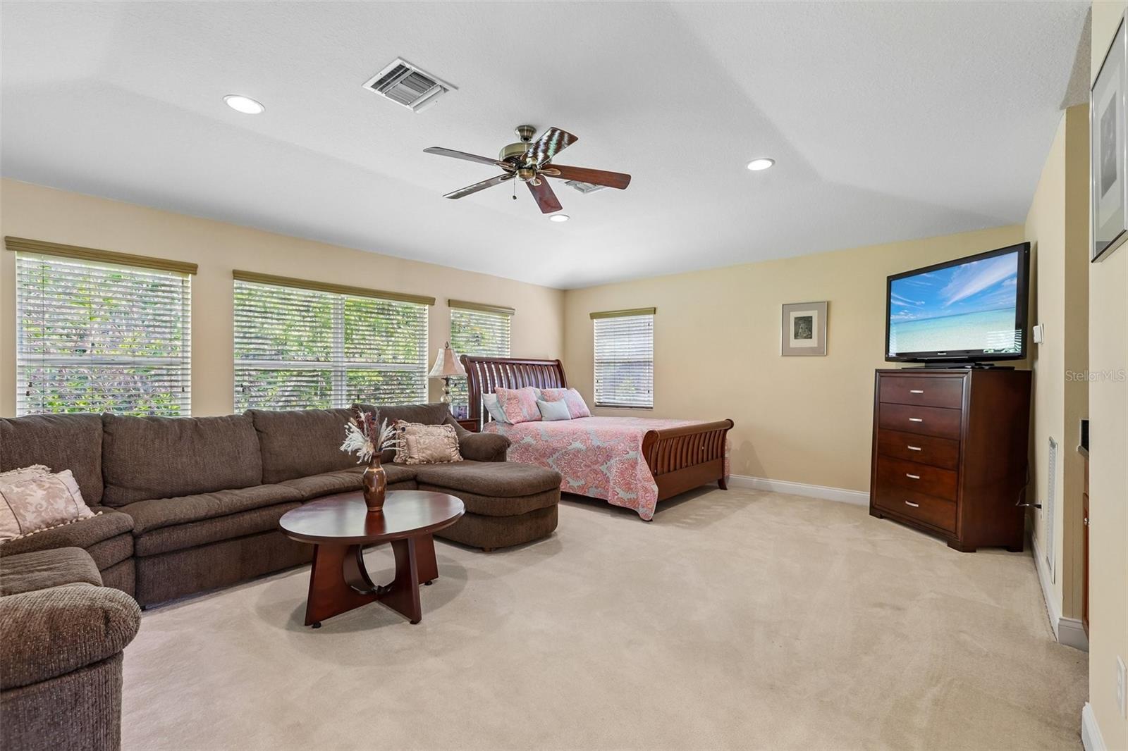 LIVE OAK PRESERVE PH 1C VILLAGE - Residential