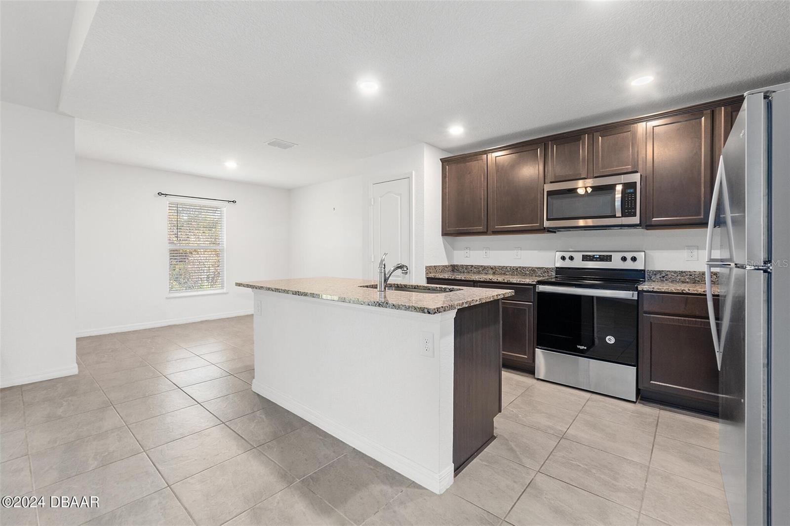 SOUTHWEST QUADRANT PH 01-04 - Residential