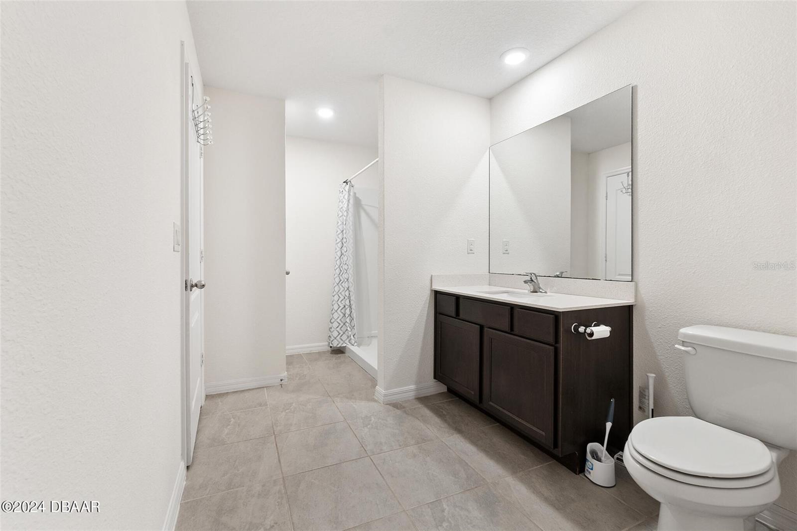 SOUTHWEST QUADRANT PH 01-04 - Residential