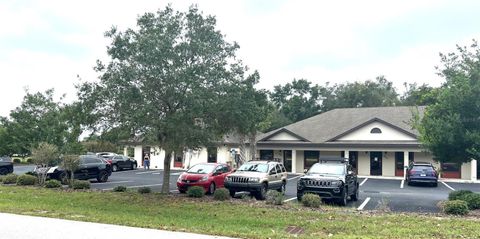 Tiny photo for 375 Fennell Boulevard, Lady Lake, FL 32159 (MLS # G5102764)