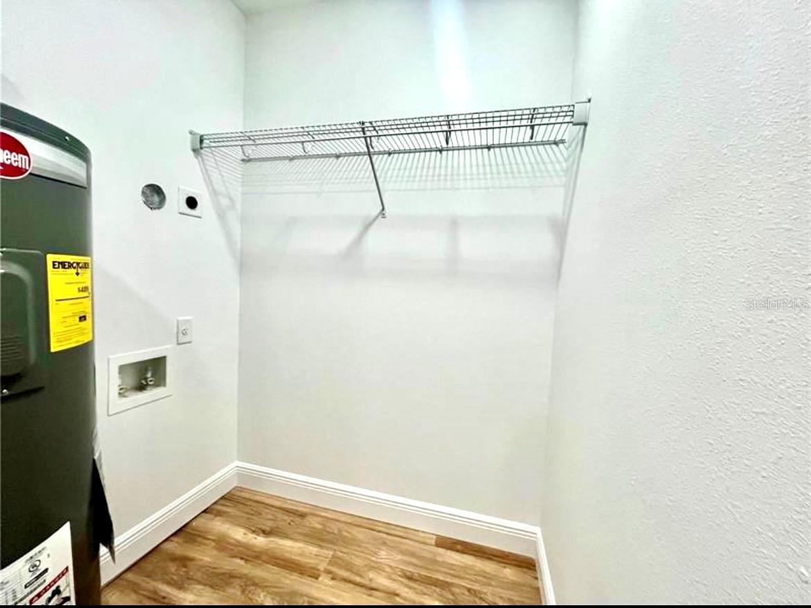 GREENWOOD COVE TWNHMS SUB - Residential