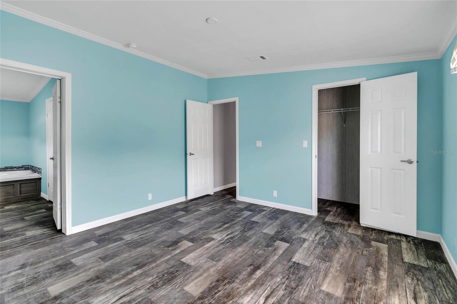 WEEKI WACHEE ACRES - Residential