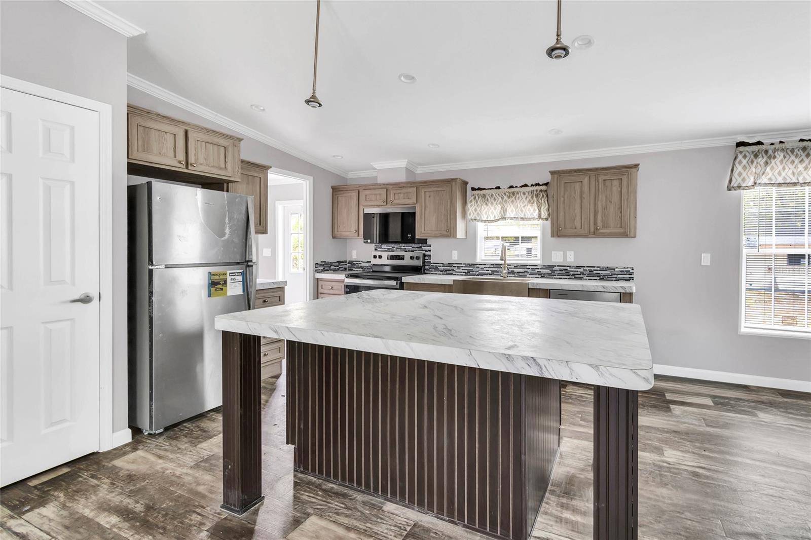 WEEKI WACHEE ACRES - Residential