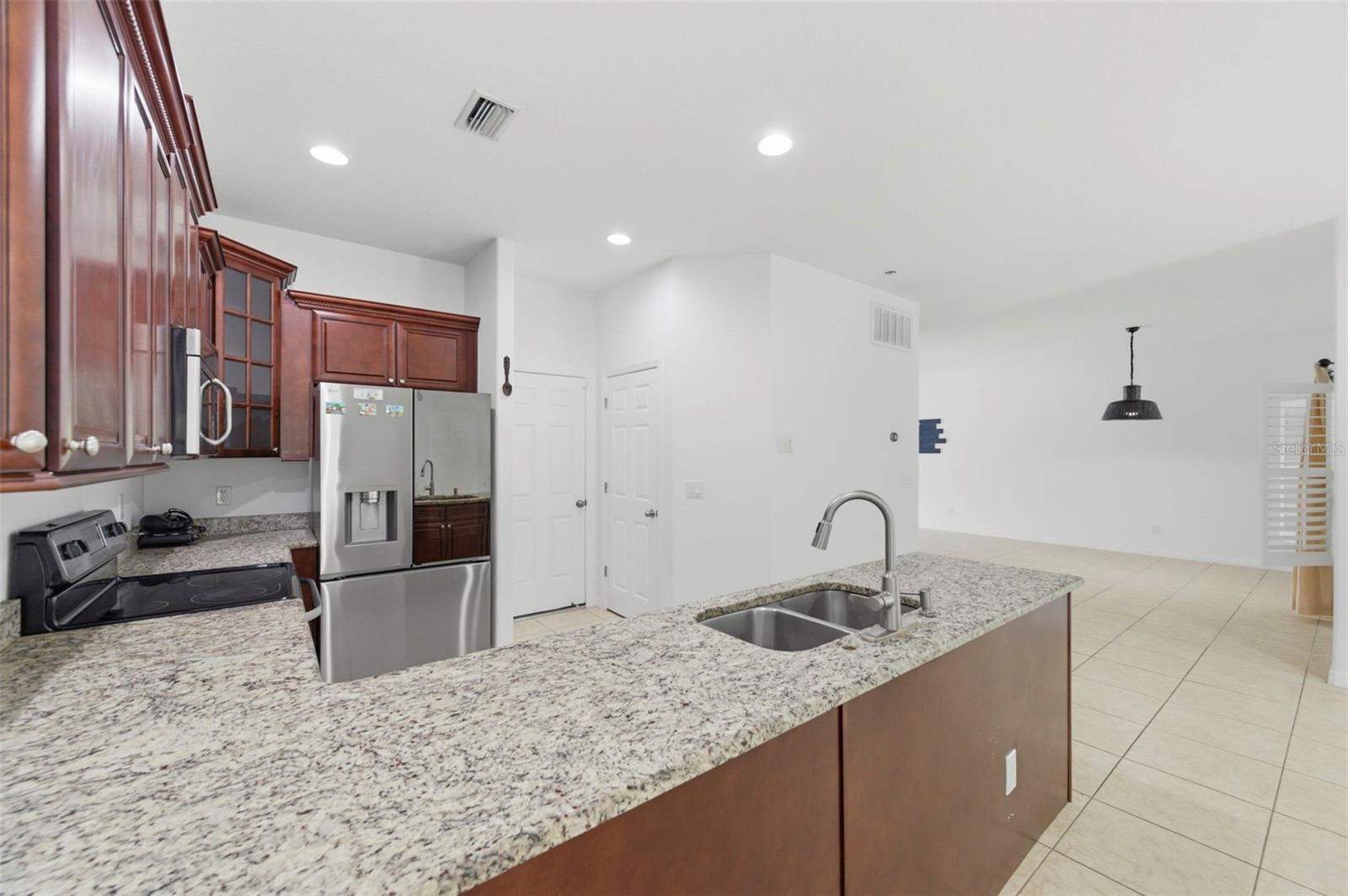 WOODACRE ESTATES OF NORTHDALE - Residential