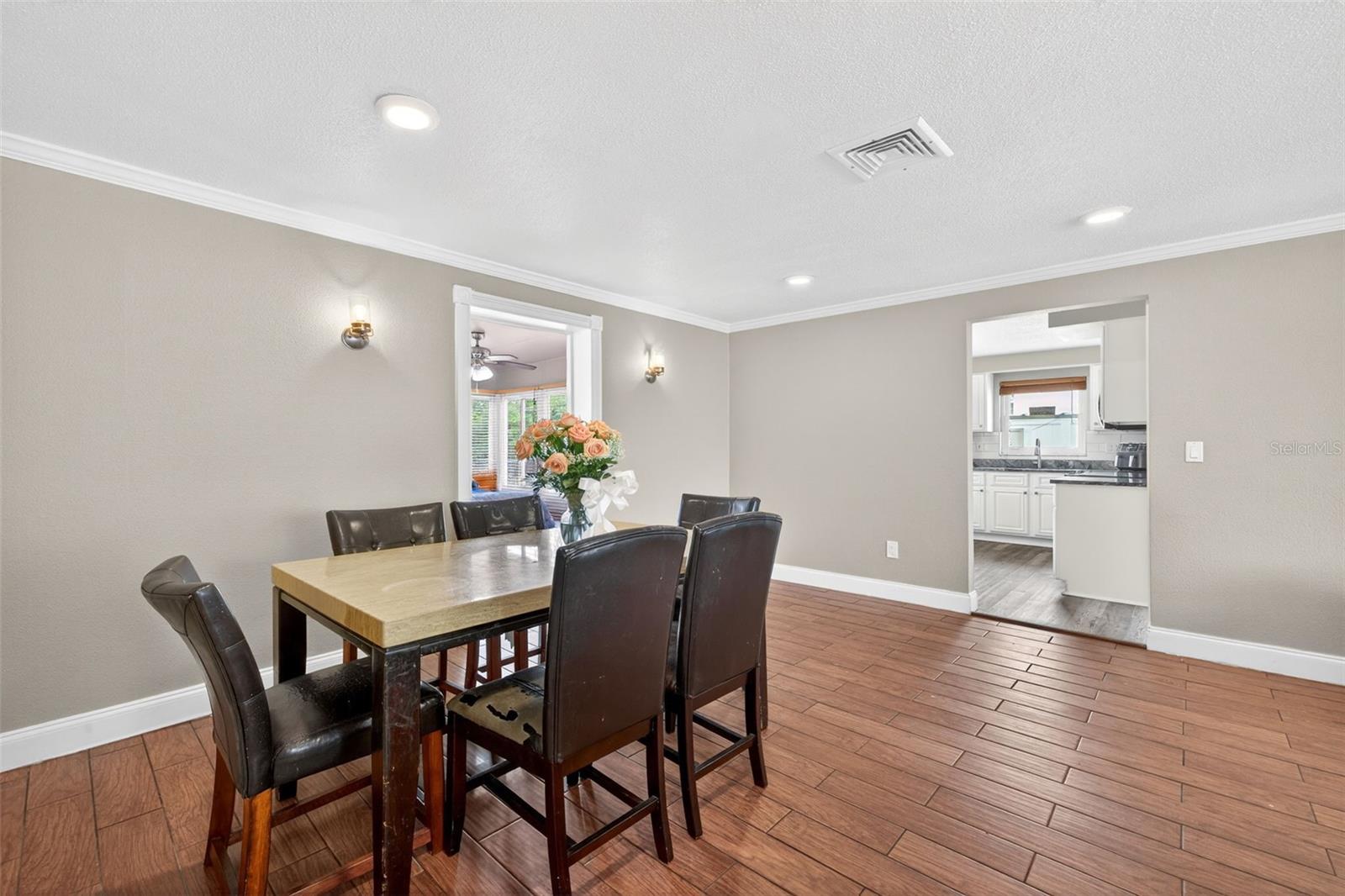 CURLEW CITY - Residential