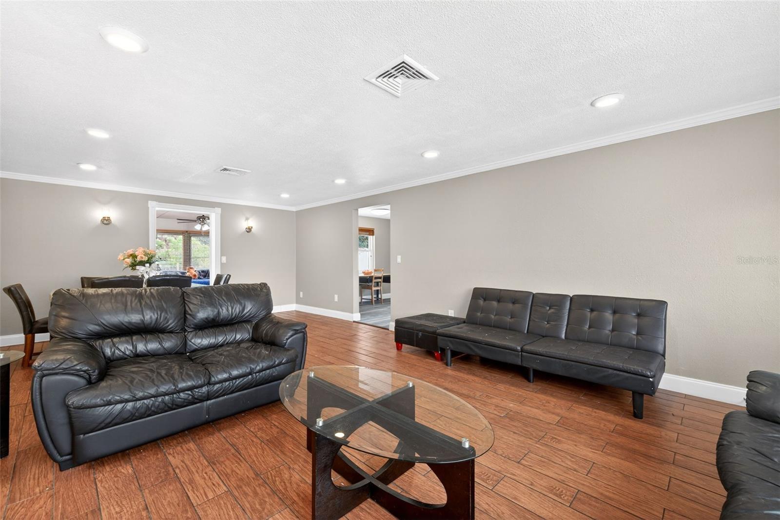 CURLEW CITY - Residential