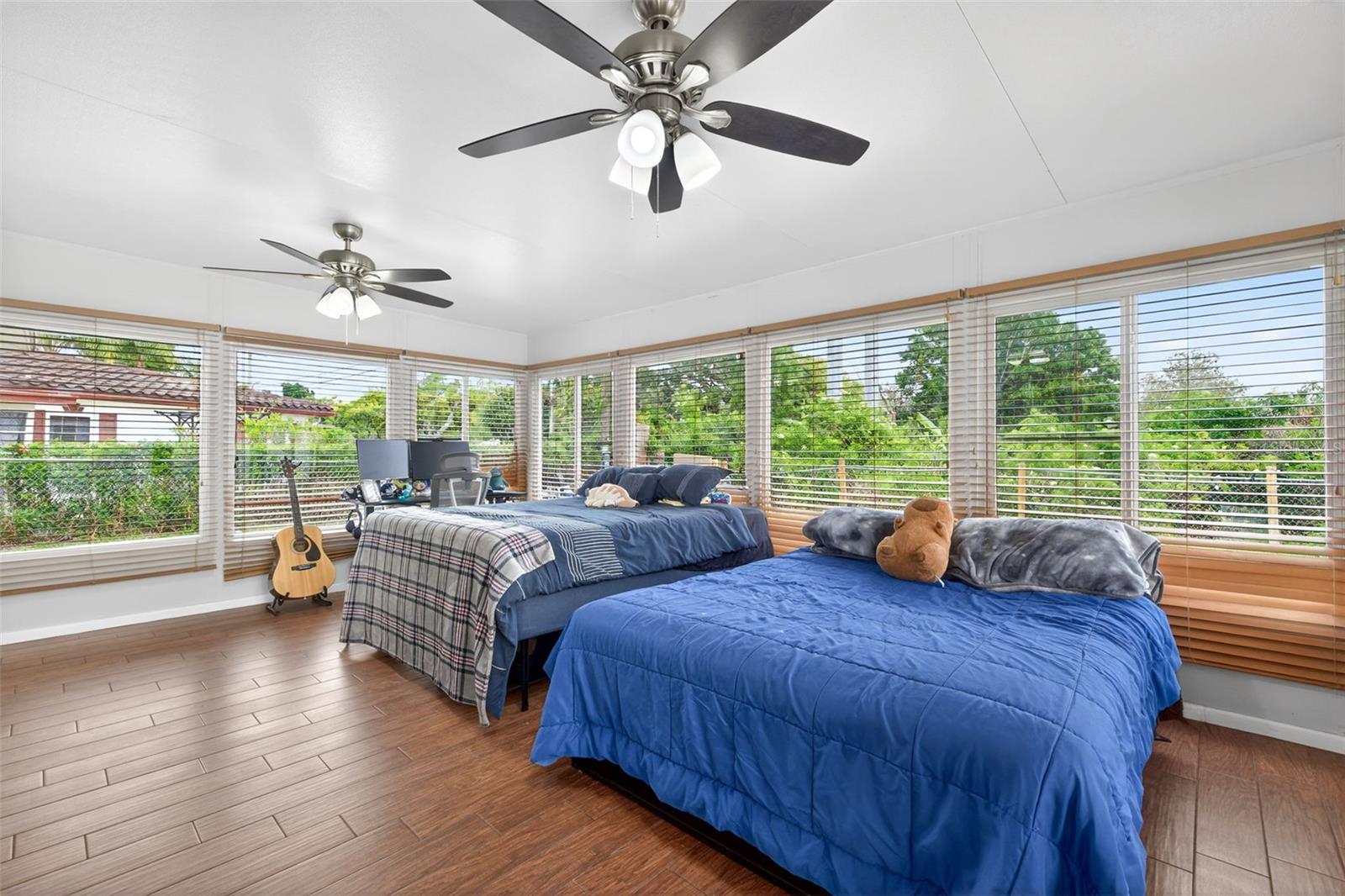 CURLEW CITY - Residential