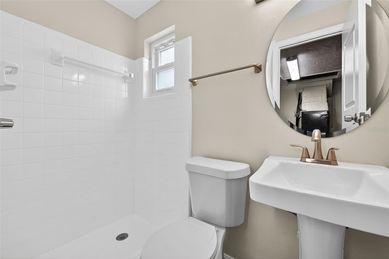 CURLEW CITY - Residential