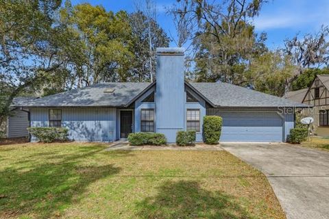 Photo of 2624 NW 4th Avenue, Gainesville, FL 32607 (MLS # GC537795)