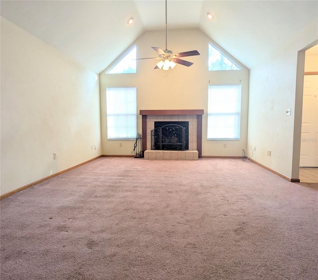 Photo of 2624 NW 4th Avenue, Gainesville, FL 32607 (MLS # GC537795)