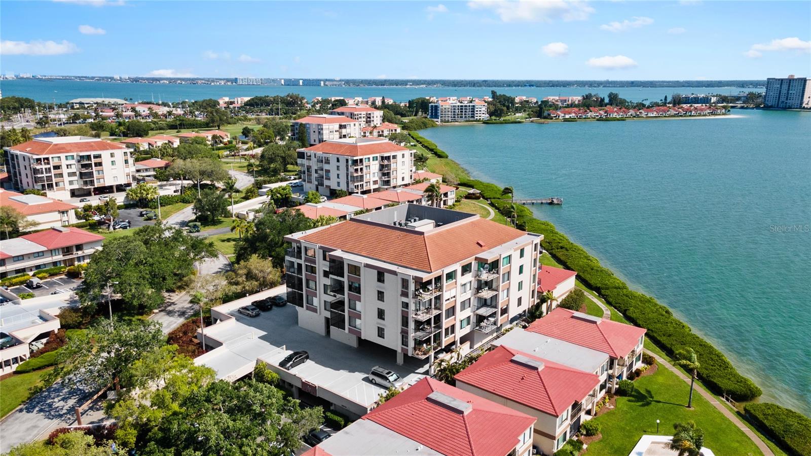 PALMA DEL MAR III - Residential Lease