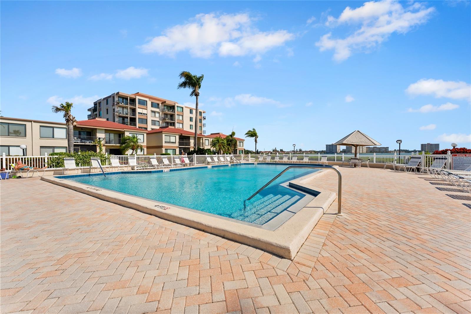 PALMA DEL MAR III - Residential Lease