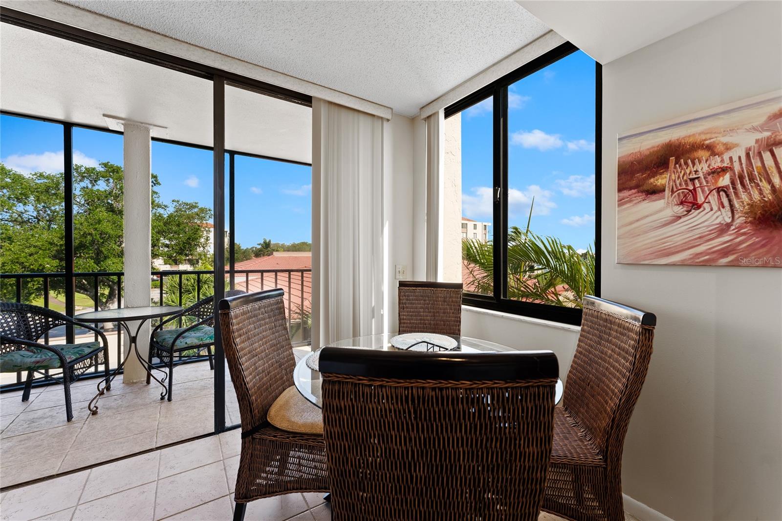 PALMA DEL MAR III - Residential Lease