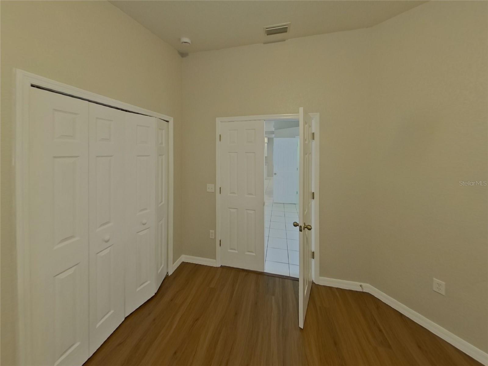 ROTONDA LAKES - Residential Lease